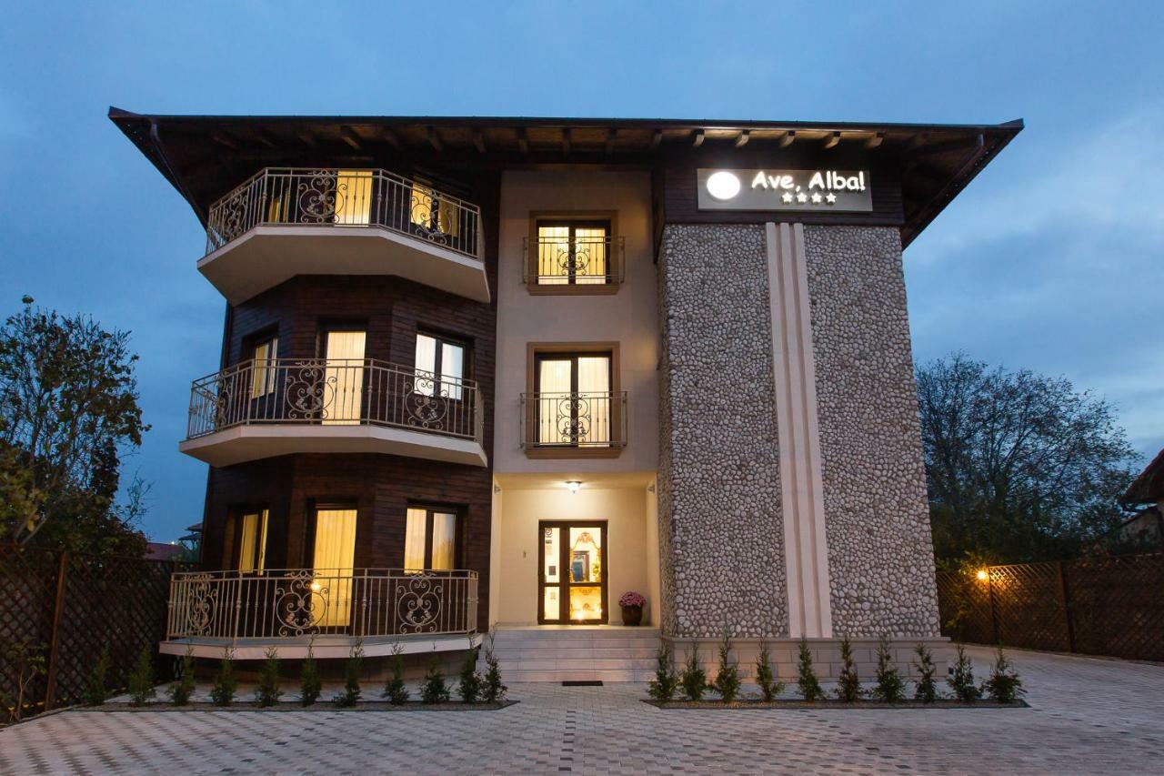 Ave, Alba! Hotel Alba Iulia Ngoại thất bức ảnh